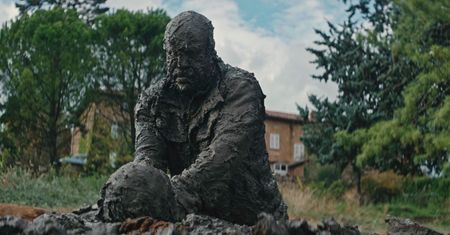 Takiej sceny dawno nie było. Film tylko dla wytrzymałych