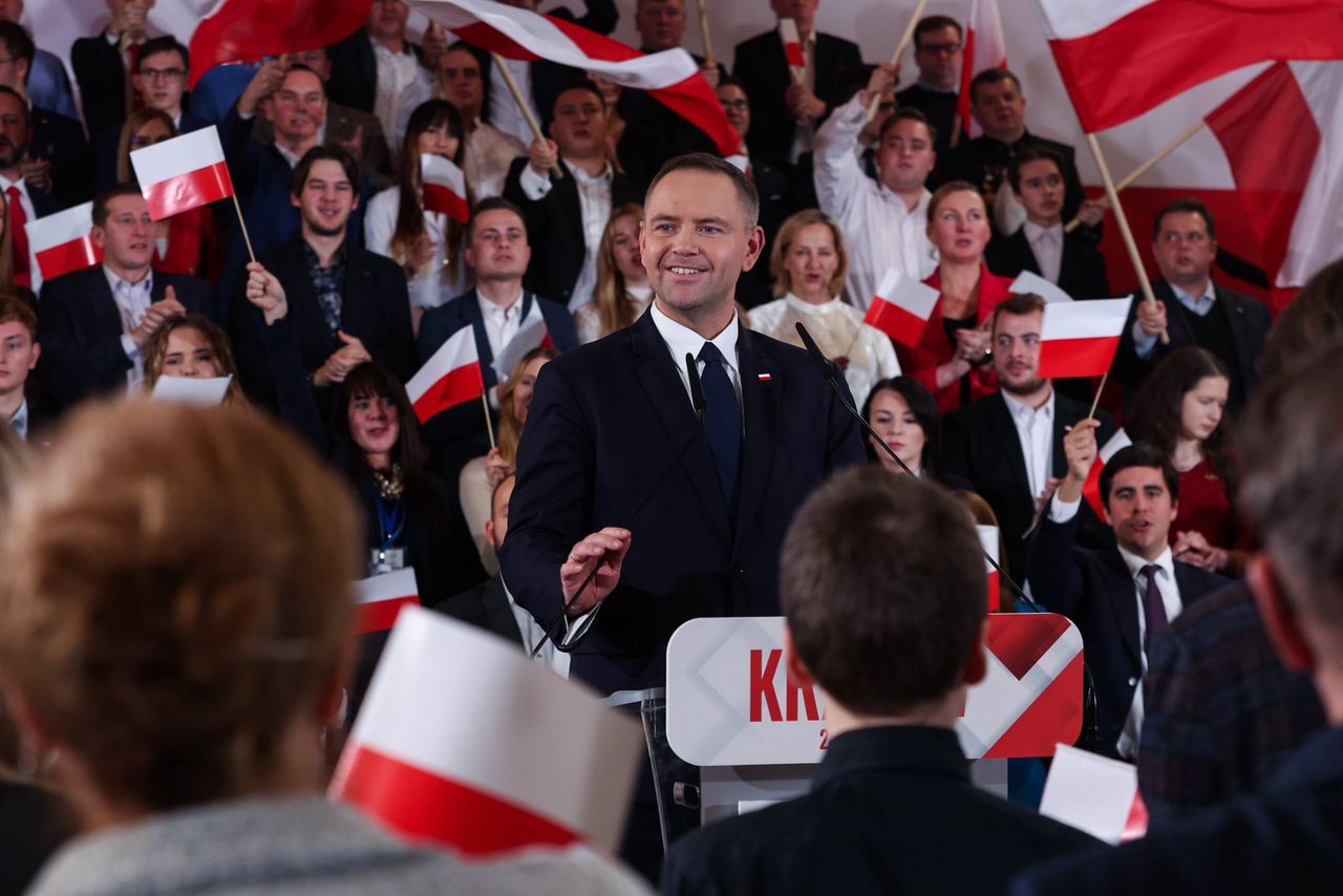 W PiS się pilnują, by nie poruszać tematu. Nie chcą spalić Nawrockiego.