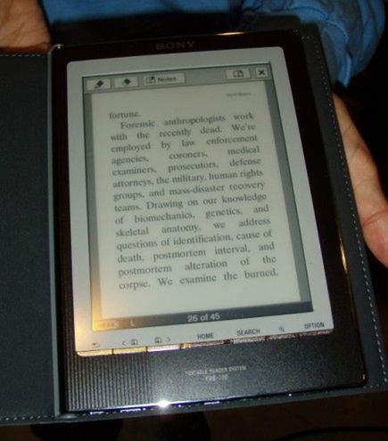 Sony PRS-700 – rewolucyjny (?) czytnik książek 1