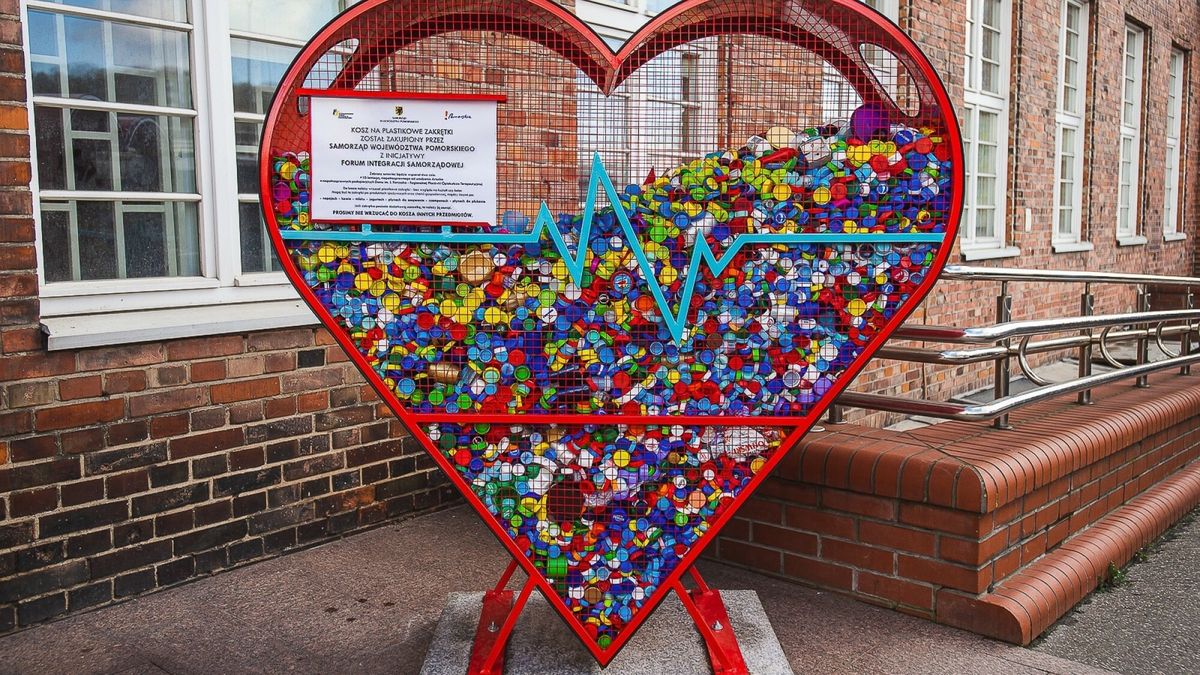 reporter9_baza
24.02.2020 - Gdansk, n/z kosz na plastikowe zakretki, plastik   Fot. Karol Makurat/REPORTER
Karol Makurat/REPORTER