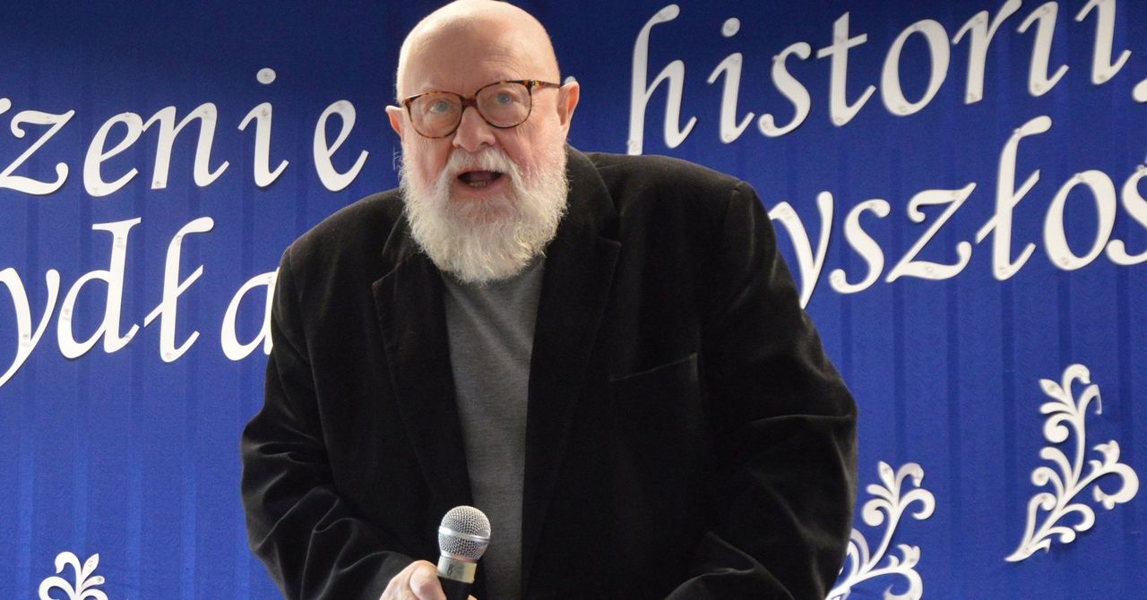 Suchedniów: 70 lat Szkoły Podstawowej numer 3. Gościem specjalnym profesor Jerzy Bralczyk