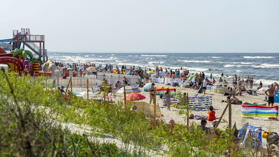 Według badania 58 proc. ankietowanych planuje spędzić tegoroczne wakacje w kraju.