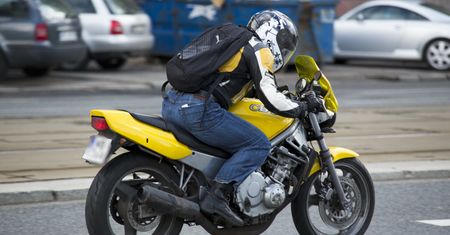 Sezon motocyklowy w pełni. Rekord głupoty? 191 km/h w terenie zabudowanym