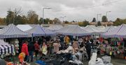 Rzeszów: Zimowe łowy na giełdzie przy Dworaka. Kurtki od 60 zł, bluzy od 25 zł!
