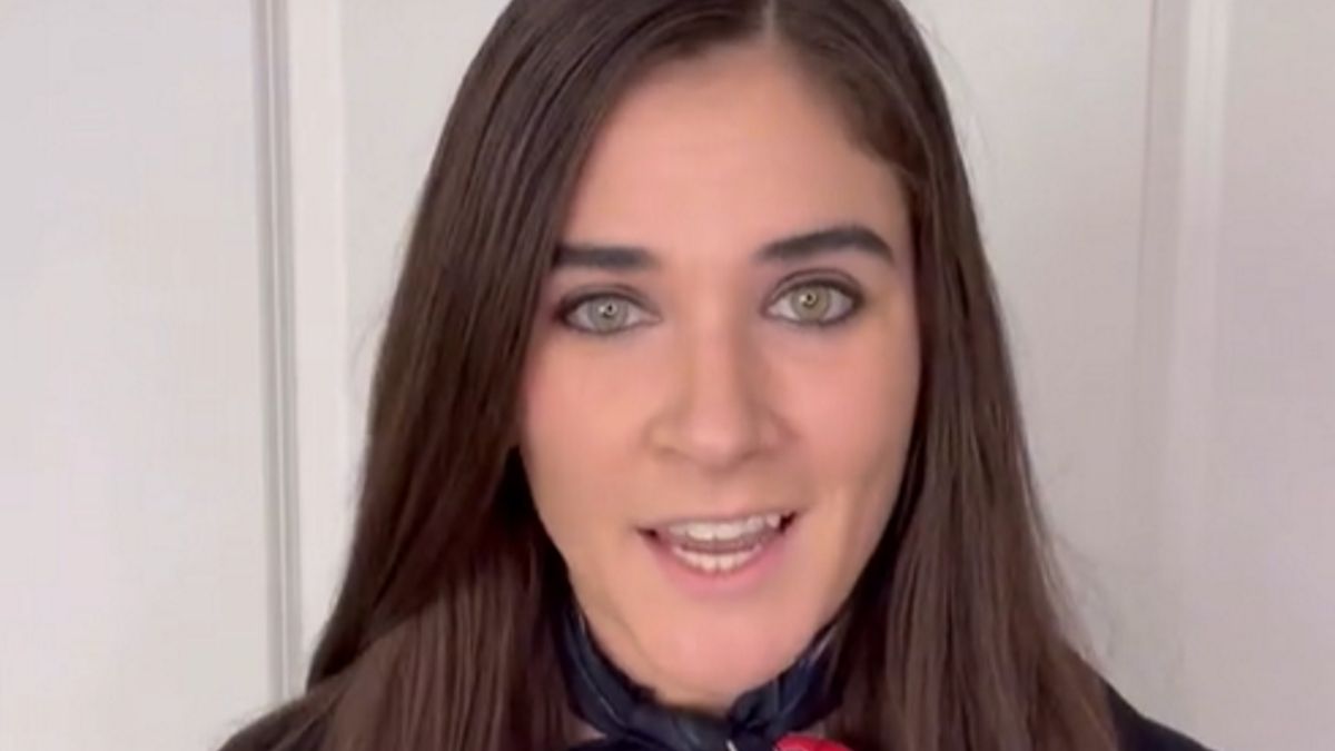 Rady stewardessy podbijają TikToka