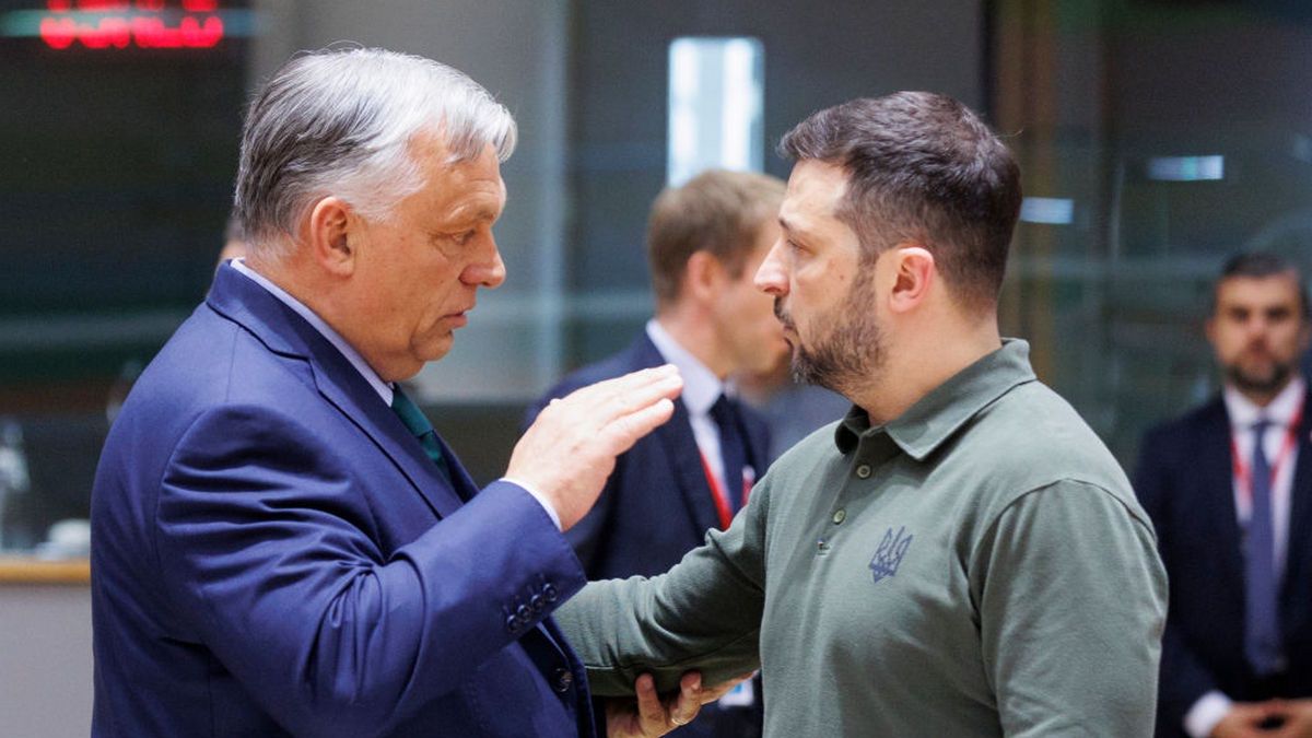 European Summit Meeting
BRUSSELS, BELGIUM - JUNE 27: Hungarian Prime Minister Viktor, leader of the right-wing populist Fidesz Mihaly Orban (L) talks with the President of Ukraine Volodymyr Zelenskyy (R) in the Europa building prior the start of the meeting on June 27, 2024 in Brussels, Belgium. Volodymyr Zelensky is the sixth president of Ukraine since 2019. The meeting will be an opportunity to discuss the situation on the ground, but also take note of some achievements since the last meeting. (Photo by Thierry Monasse/Getty Images)
Thierry Monasse
far-right, right-wing populism, hungarian, right-wing, national conservatism, ukrainian, viktor orbán