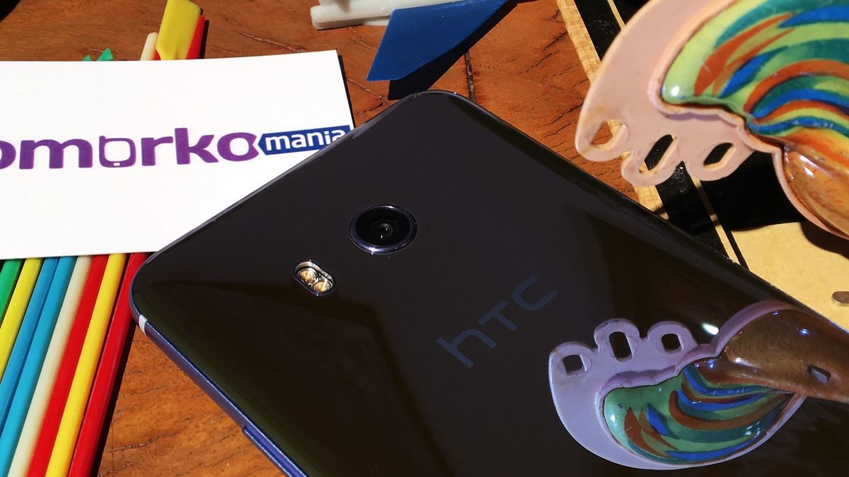 HTC U11 w naszych rękach. Jest piękny i skrajnie niepraktyczny 1