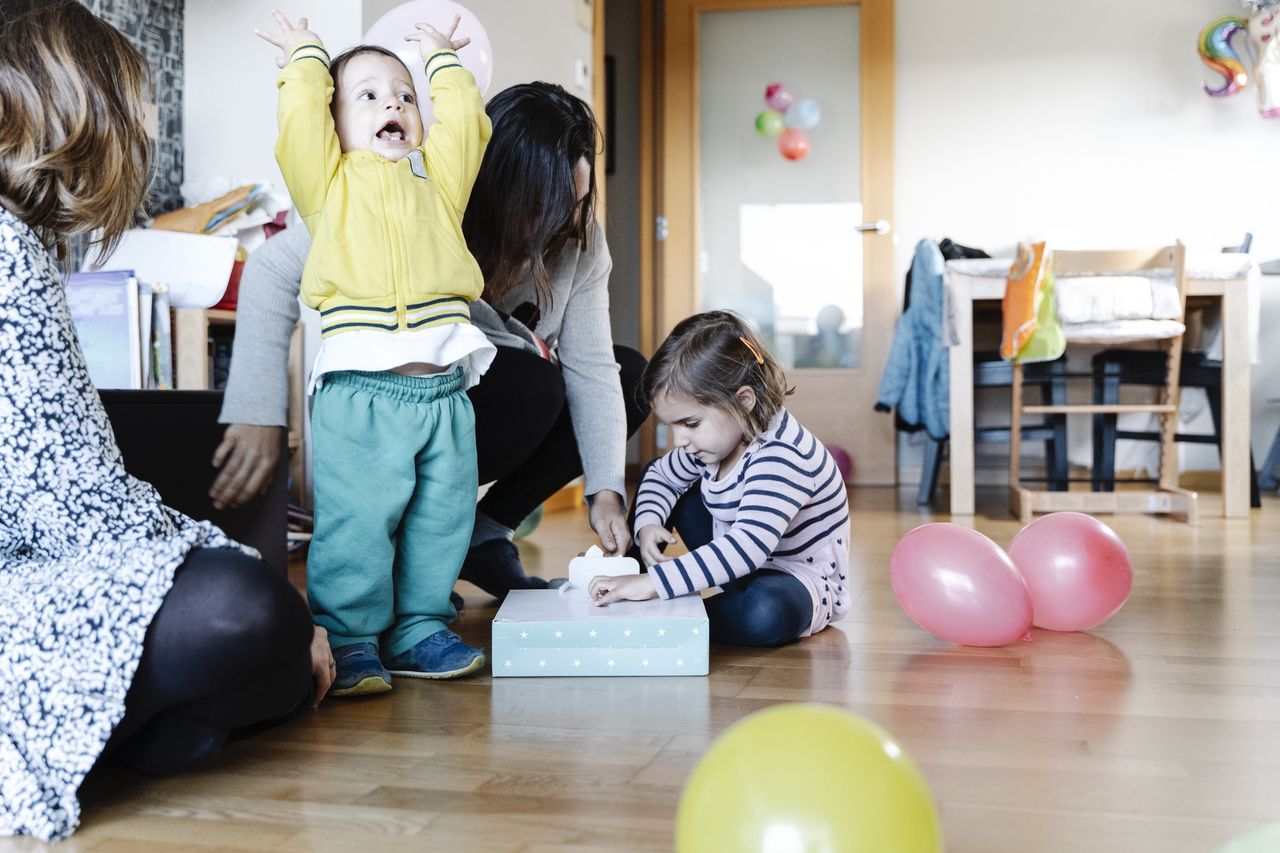 Dwa tysiące złotych na prezent dla czterolatka? Jedna z mam zbulwersowała internautki