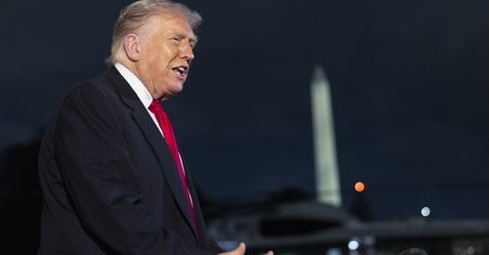 Trump ułaskawił swoich znajomych. Chodzi o oszustwa wyborcze