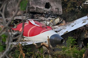 Po tragicznej katastrofie w Indiach, w której zginęło ponad 240 osób, wielu pyta: Czy samoloty Boeinga są bezpieczne?