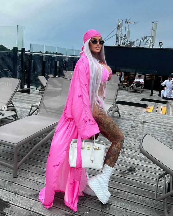 Laluna Unique pozuje w bikini i rozlicza się z hejterami