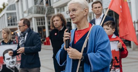 "Cały czas nas rozbierano. Zamiast toalety była dziura w ziemi". Polka o białoruskim areszcie
