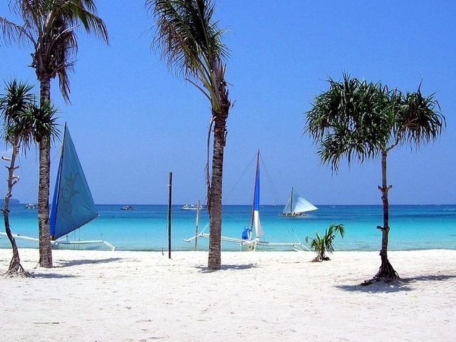 Zbiór tapet "plażowych" na lepsze samopoczucie 4