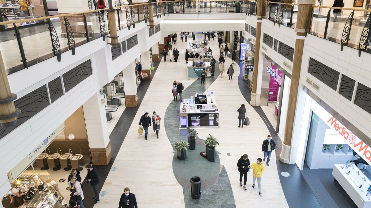 Ostatni weekend przed lockdownem na Mazowszu13.03.2021 Warszawa  Ostatni weekend przed lockdownem na Mazowszu z powodu znacznego przyrostu zakazen . fot. Marek M Berezowski/REPORTERMarek M Berezowski/REPORTER