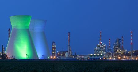 Komisja Europejska zdecydowała. Chce, żeby energia jądrowa i gaz ziemny były zielonymi źródłami energii
