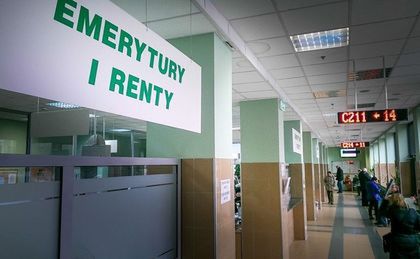 ZUS wstrzymał przelewy emerytur i rent do SKOK-u "Arka"