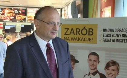 McDonald's będzie zatrudniał. Dla kogo umowa o pracę?