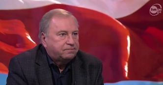 Stuhr o rządzie: Kamienie w ręce i wojna