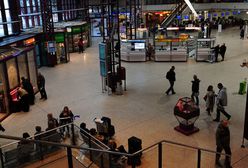 Personel naziemny na lotnisku obciążony pracą