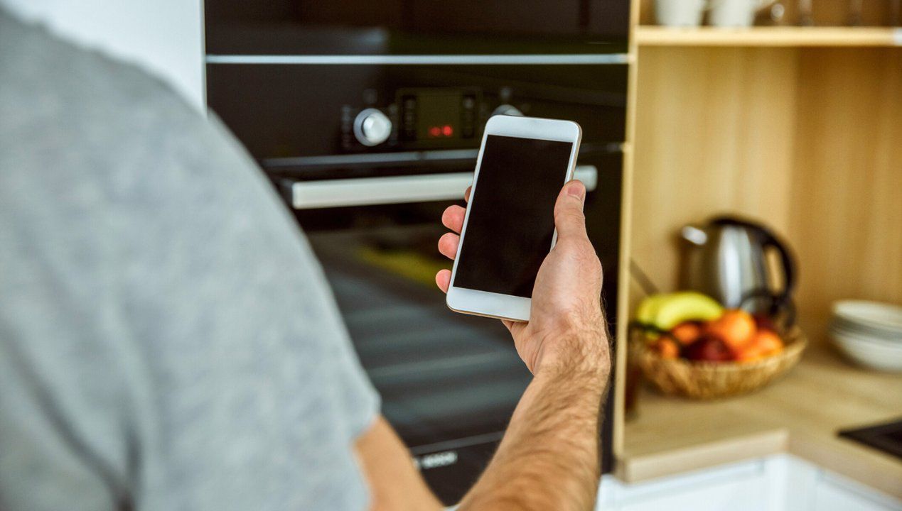 Taking snapshots of appliances: A simple trick for a stress-free holiday