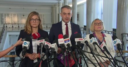 Lewica domaga się dymisji Komendanta Głównego Policji po materiale “Faktów” TVN o interwencji wobec kobiety, która zażyła tabletkę poronną