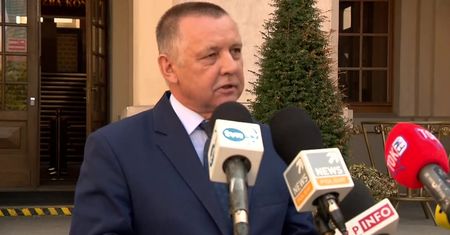 „To przypomina mi czasy bolszewickie”. M. Banaś o akcji CBA “wymierzonej w jego rodzinę”