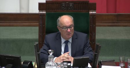 Czarzasty przejął prowadzenie obrad. Rozpoczął od nietypowego przywitania