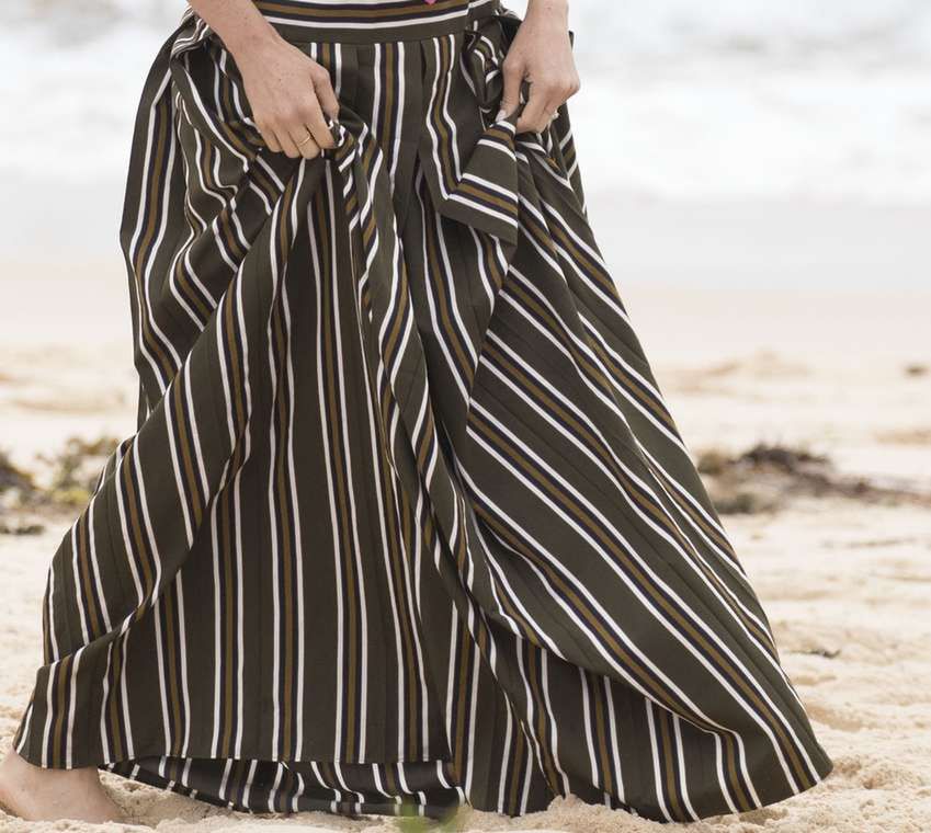 Meghan Markle w ciąży i książę Harry na plaży Bondi w Sydney