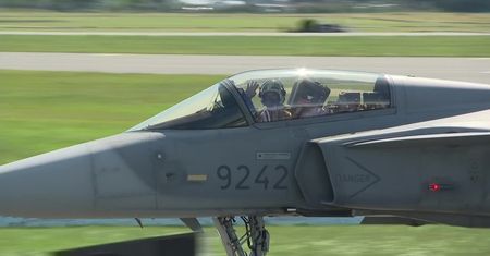 50 statków powietrznych i 180 tys. widzów na Air Show w Radomiu