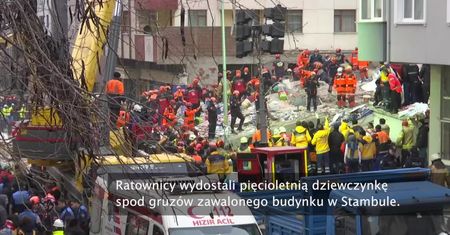 Ratownicy wydobyli 5-letnią dziewczynkę spod gruzów zawalonego budynku w Stambule