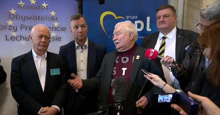 Wałęsa o ks. Jankowskim: Dopóki nie mam dowodów, to ja w to nie uwierzę