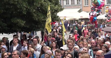 “My jako społeczność LGBT jesteśmy u siebie”. W Gdańsku przeszedł marsz przeciw nienawiści