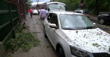 Ponad 70 interwencji straży pożarnej po nocnej nawałnicy w Łodzi