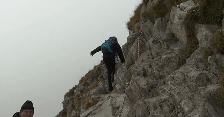 Szlak na Giewont już otwarty po remoncie. Zamknięto go po tragicznej w skutkach burzy w sierpniu
