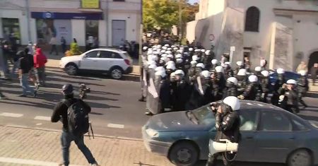 Dwóch policjantów zostało rannych w trakcie Marszu Równości w Lublinie