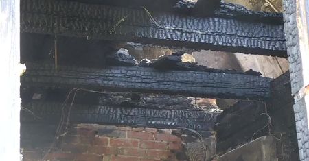 Dwie osoby zginęły w pożarze drewnianego domu w Kurowie