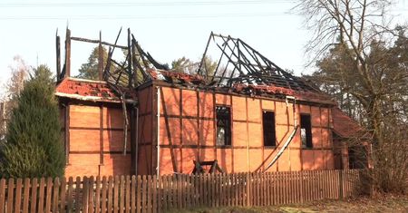 Spłonął zabytkowy kościół w niewielkiej miejscowości na Pomorzu