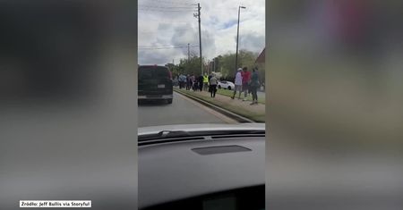 Wielogodzinne kolejki do lokali wyborczych w USA. Trwa wcześniejsze głosowanie