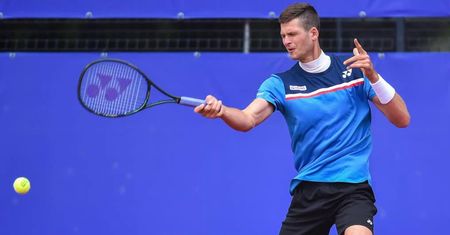 Porażka Huberta Hurkacza w pierwszej rundzie turnieju ATP w Paryżu