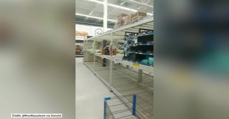 Z półek w supermarketach ponownie znika papier toaletowy