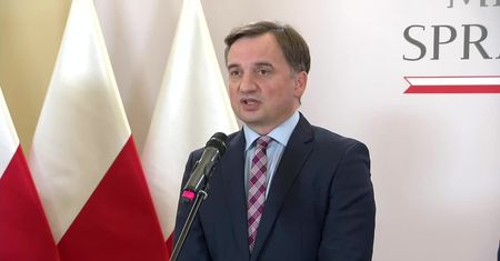 Koniec rządów Ziobry. Możliwe przedterminowe wybory?