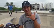 Sport pomógł mu zwalczyć kompleksy i dał radość z życia. Skater bez nóg zachwyca efektowną jazdą na deskorolce