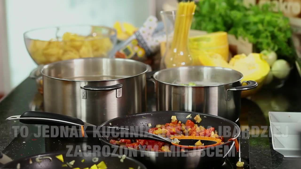 Najwięcej zarazków mamy nie w toalecie, tylko… w kuchni. Jak zadbać o czystość?