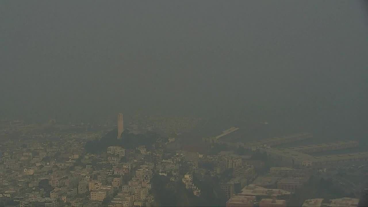 Zła jakość powietrza w Kalifornii po ogromnych pożarach. Wyłączono tradycyjne tramwaje linowe w San Francisco
