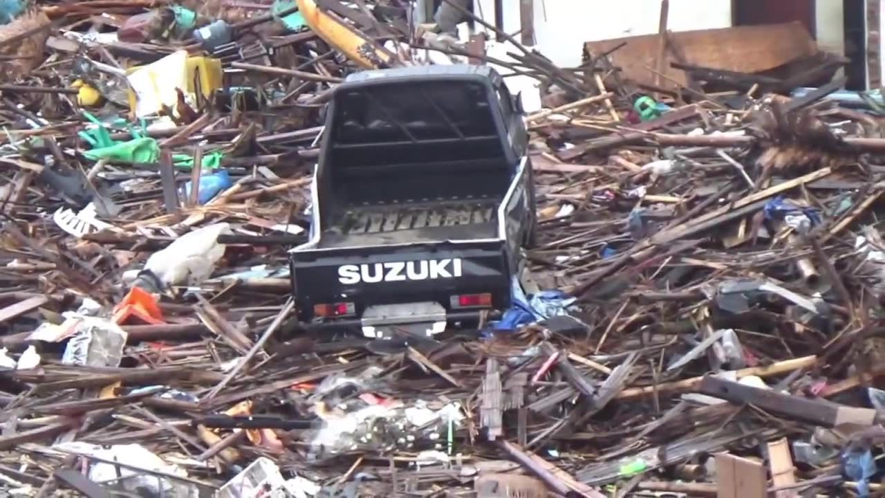 429 zabitych, blisko 1500 rannych. Tragiczne skutki tsunami w Indonezji