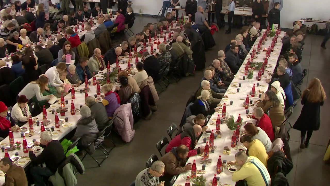 1300 osób na poznańskiej Wigilii Caritas