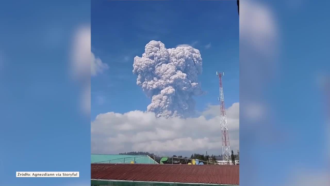 Indonezja spowita dymem. Erupcja wulkanu Sinabung