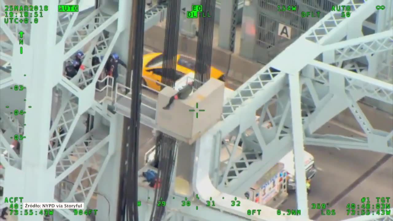 Chciał skoczyć z mostu w Nowym Jorku