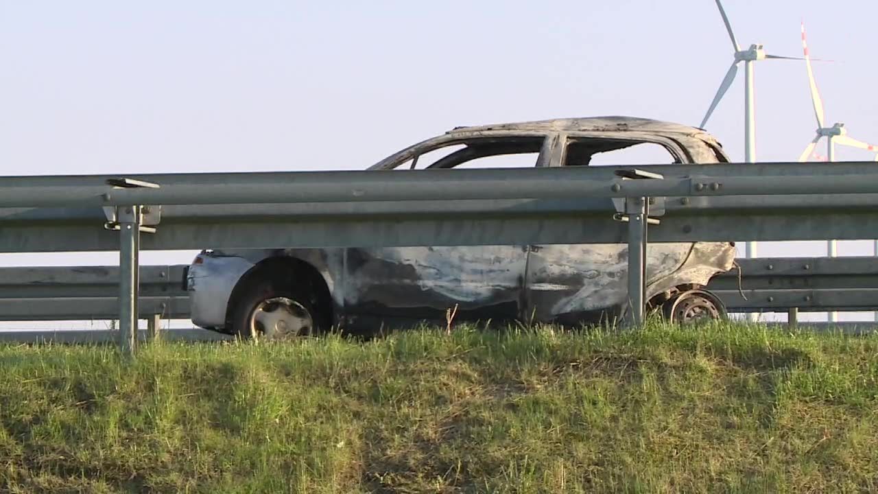 Jedna osoba nie żyje, a dwie trafiły do szpitala po zderzeniu dwóch samochodów na S3