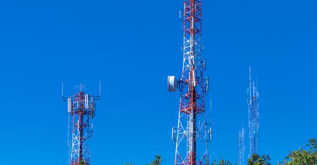 5G: Play, Orange i T-Mobile z testami w nowych miastach. Lublin, Toruń i Kraków z dostępem do nowej technologii